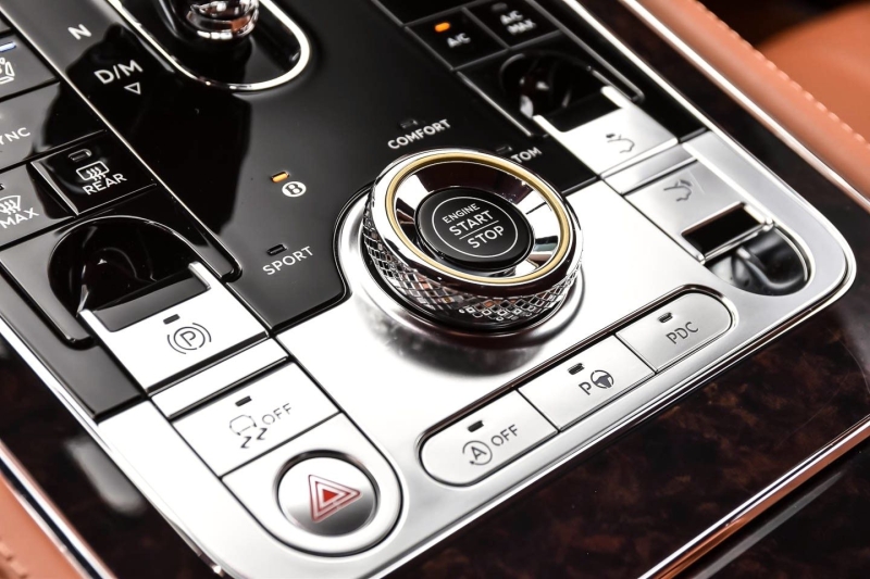 Bentley Continental gt 4.0 V8*B&O*MASSAGE*TOPVIEW, снимка 9 - Автомобили и джипове - 46274918