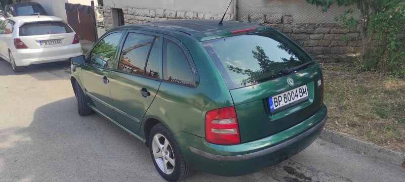 Skoda Fabia, снимка 8 - Автомобили и джипове - 47105933