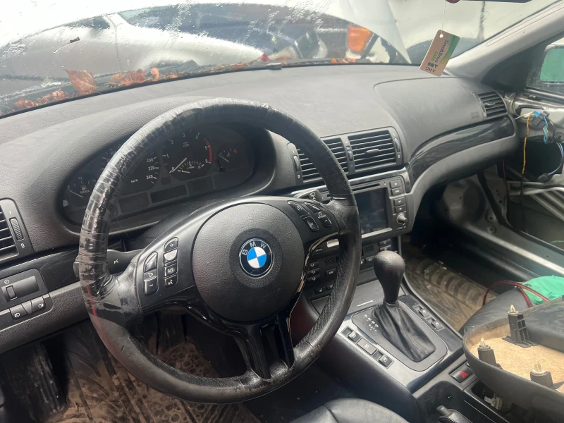 BMW 330, снимка 5 - Автомобили и джипове - 47399673