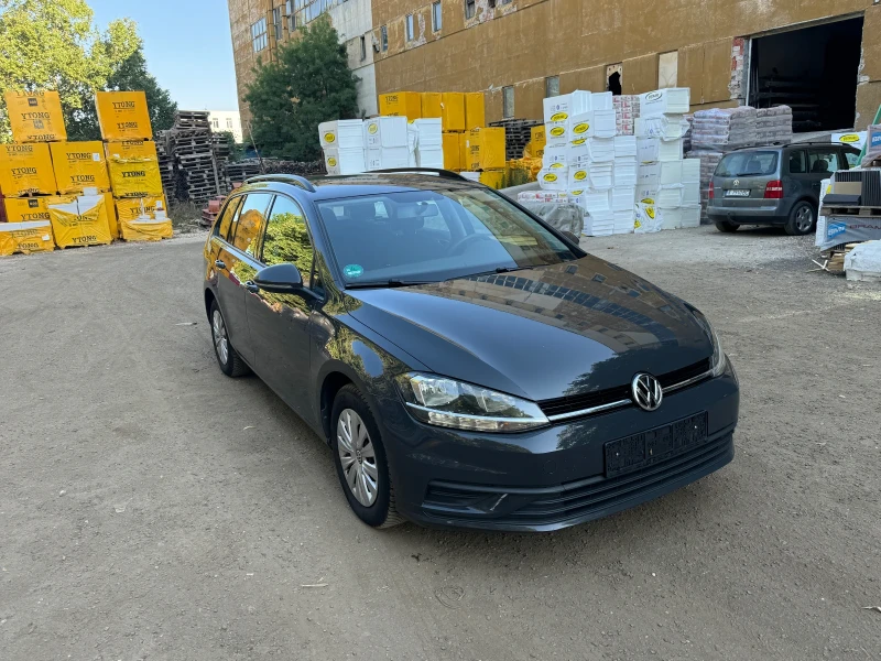 VW Golf 1.6, снимка 2 - Автомобили и джипове - 47919830