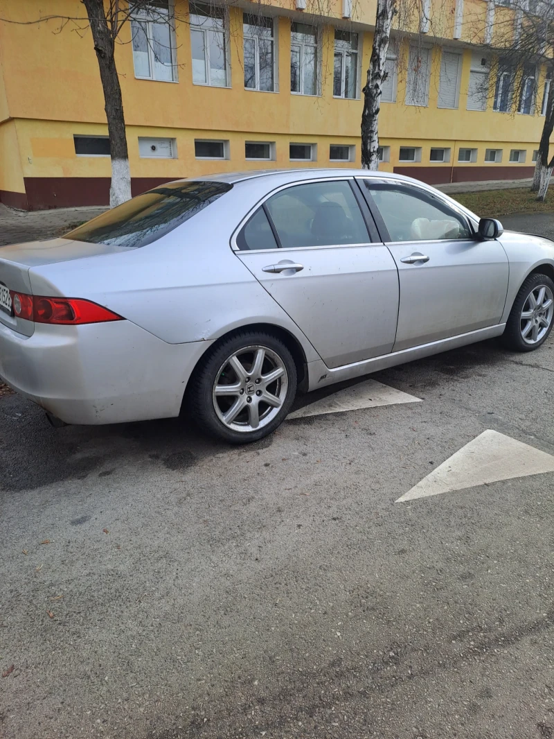 Honda Accord, снимка 1 - Автомобили и джипове - 48536959