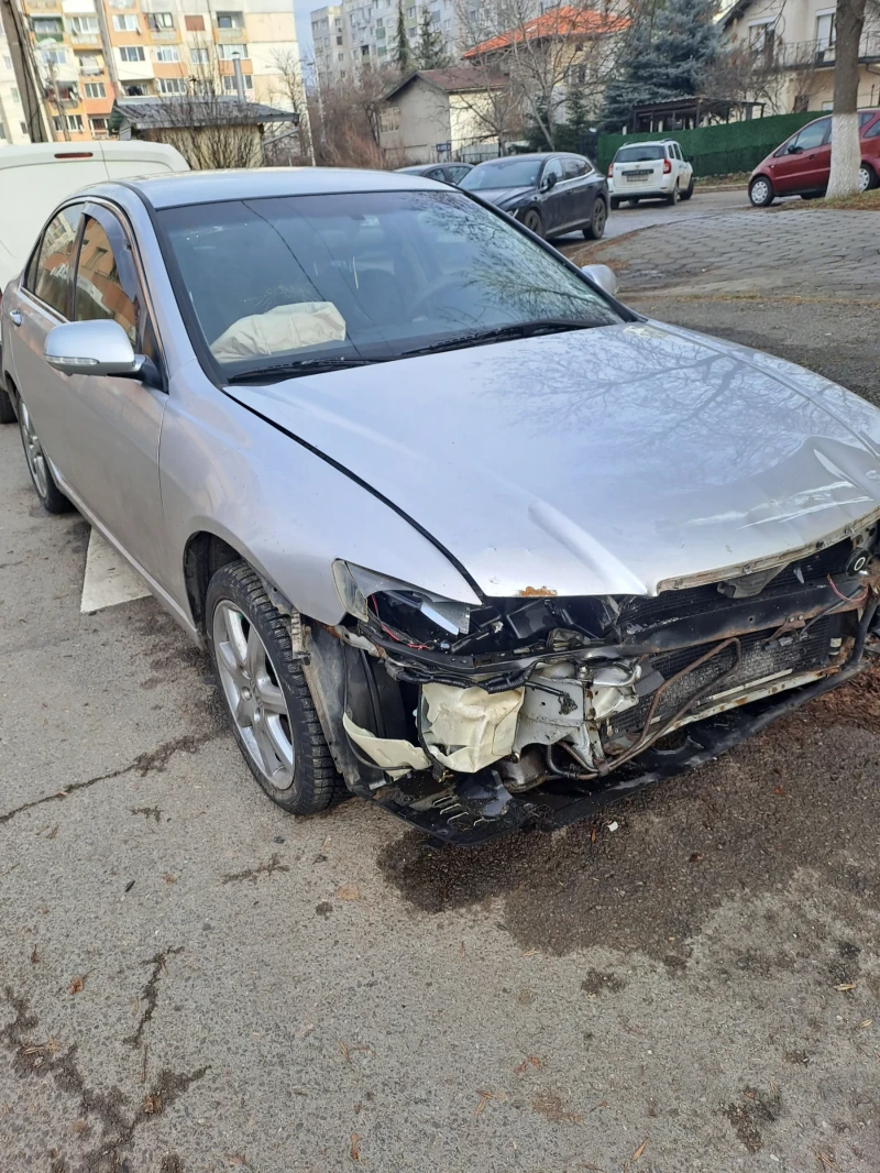 Honda Accord, снимка 14 - Автомобили и джипове - 48536959