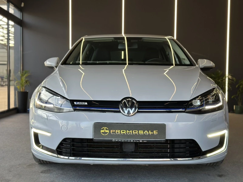 VW Golf E-Golf/136 k.с./Дистроник, снимка 3 - Автомобили и джипове - 48755007