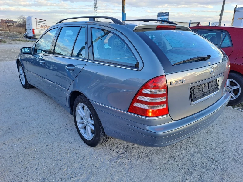 Mercedes-Benz C 220 2, 2CDI, 6скКОЖА, FACE, снимка 4 - Автомобили и джипове - 48813771