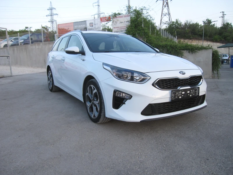 Kia Ceed Автомат, 1, 6 crdi, снимка 2 - Автомобили и джипове - 50786238