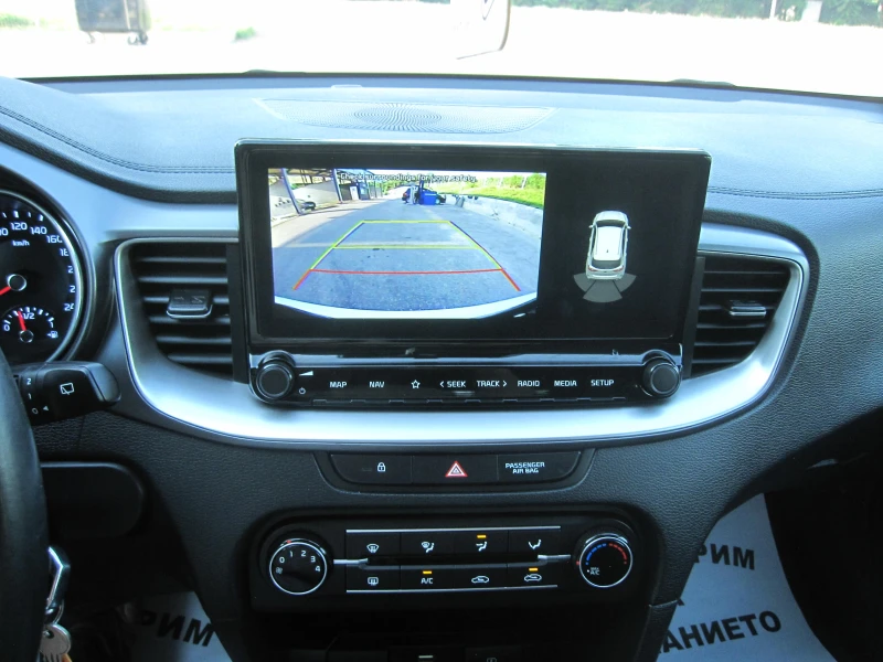 Kia Ceed Автомат, 1, 6 crdi, снимка 9 - Автомобили и джипове - 50786238