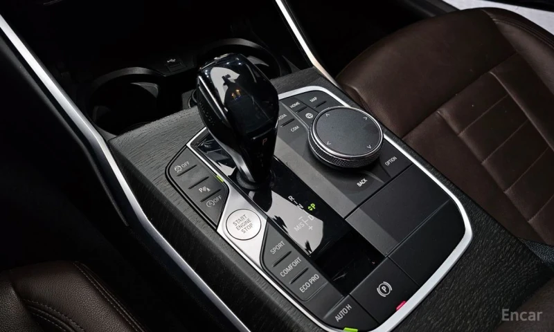 BMW 320, снимка 9 - Автомобили и джипове - 52662038