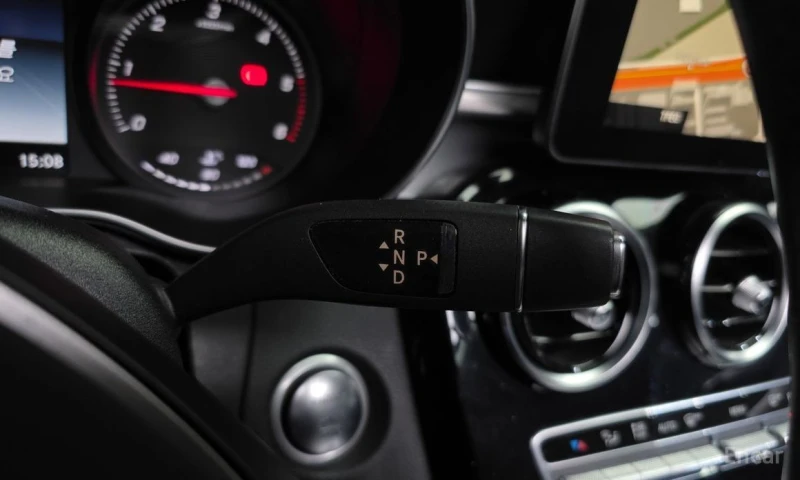 Mercedes-Benz C 220, снимка 9 - Автомобили и джипове - 52807750