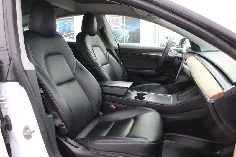 Tesla Model 3 * CARFAX * БЕЗ ПЪРВОНАЧАЛНА ВНОСКА, снимка 14 - Автомобили и джипове - 53354868