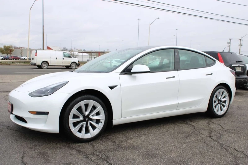 Tesla Model 3 * CARFAX * БЕЗ ПЪРВОНАЧАЛНА ВНОСКА, снимка 2 - Автомобили и джипове - 53354868