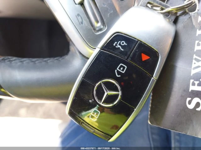 Mercedes-Benz S 560 S 560 - изображение 10