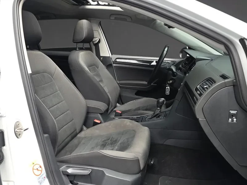VW Golf 2.0 TDI, снимка 11 - Автомобили и джипове - 54302711