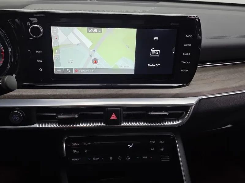 Kia K5 1.6 Turbo Noblesse, снимка 13 - Автомобили и джипове - 55936512