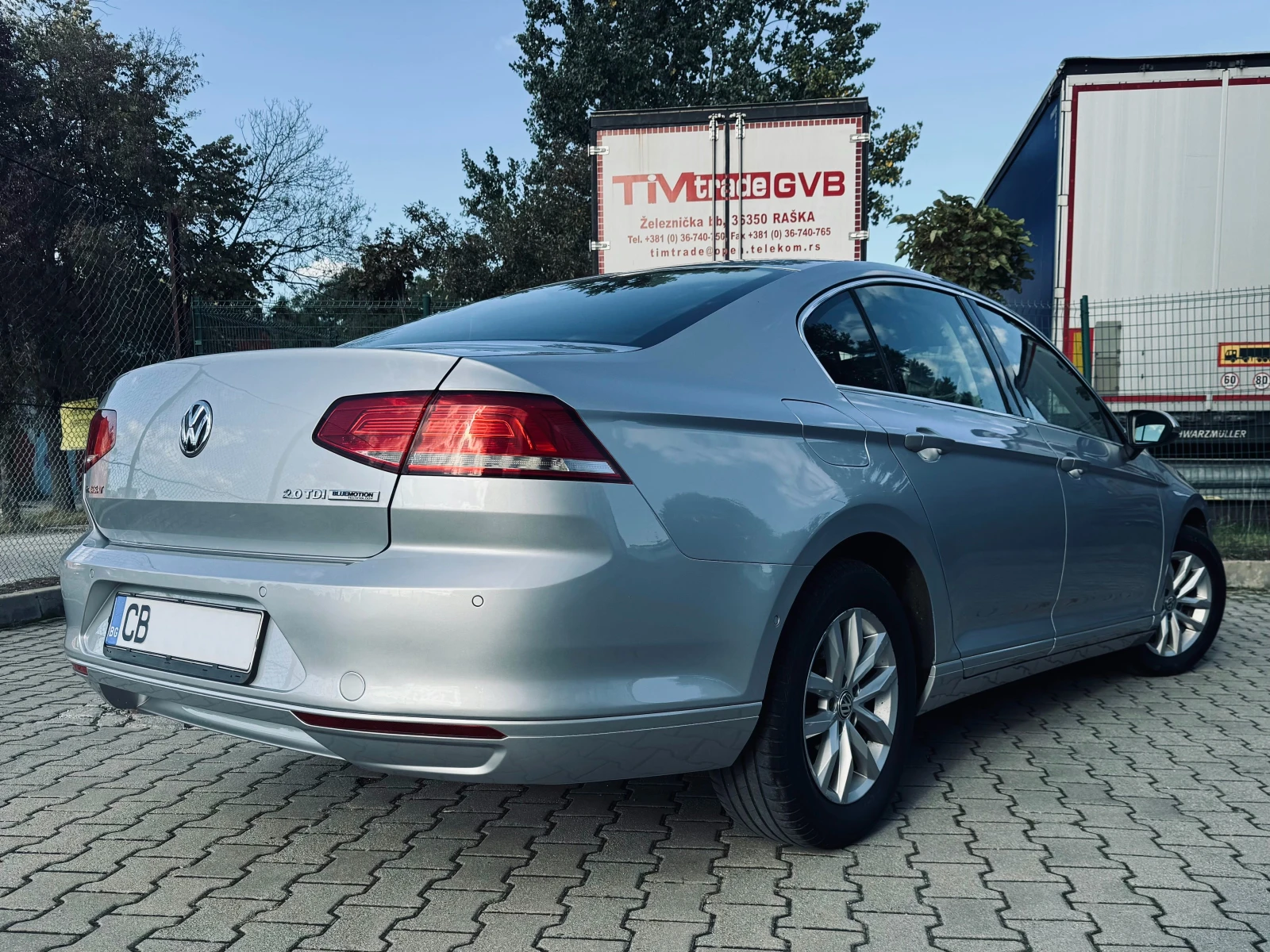 VW Passat 2.0 6 DSG - изображение 6