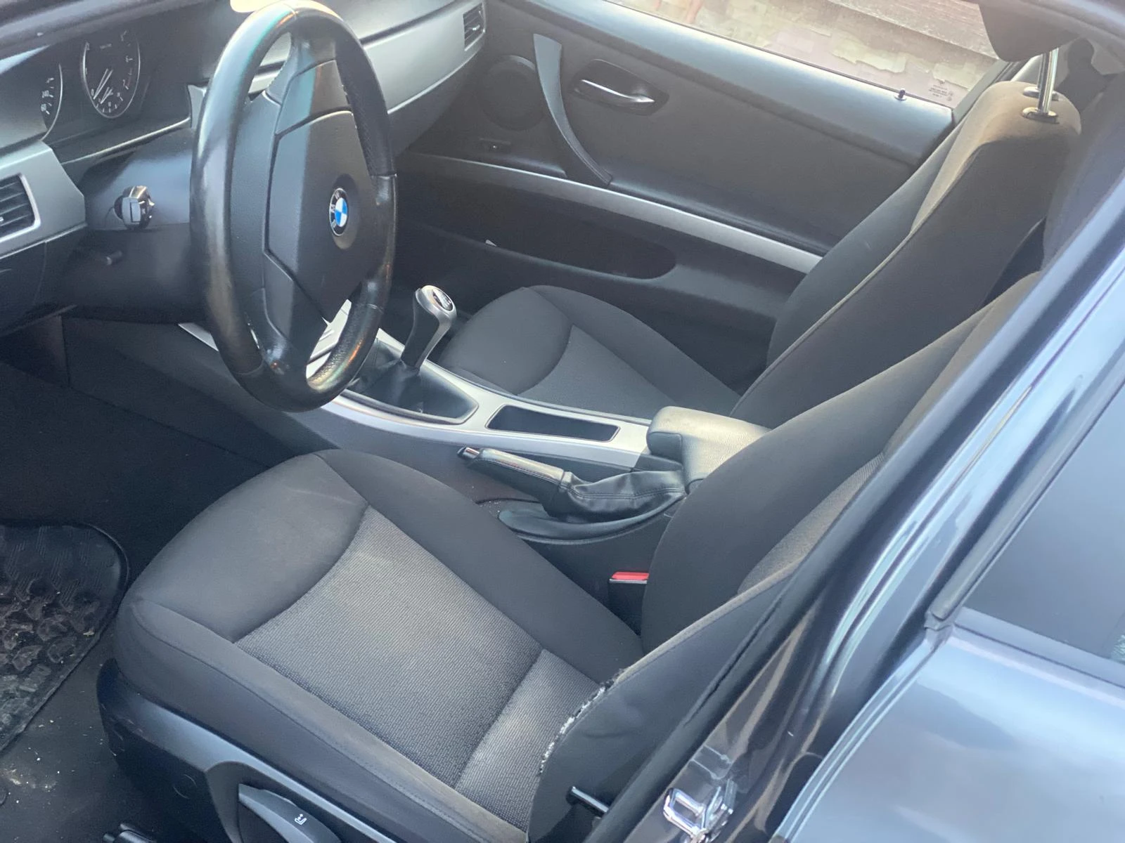 BMW 320  - изображение 7