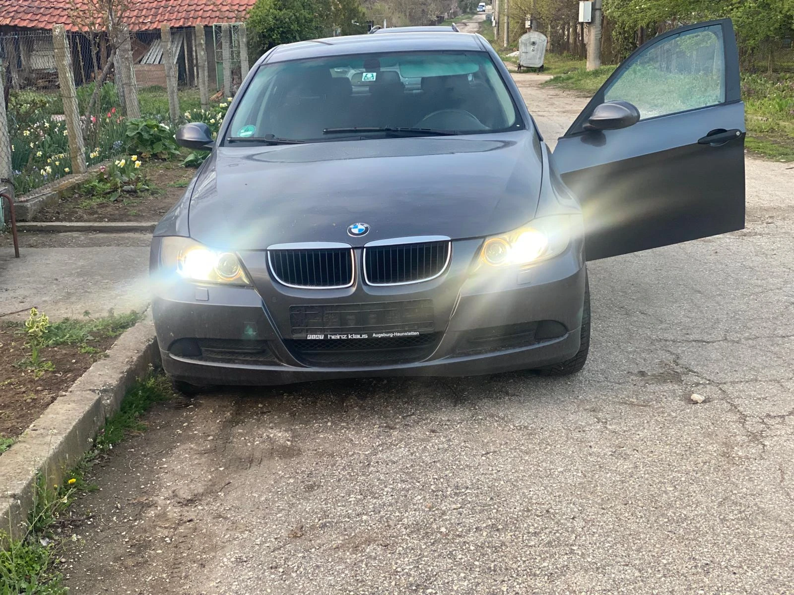 BMW 320  - изображение 6
