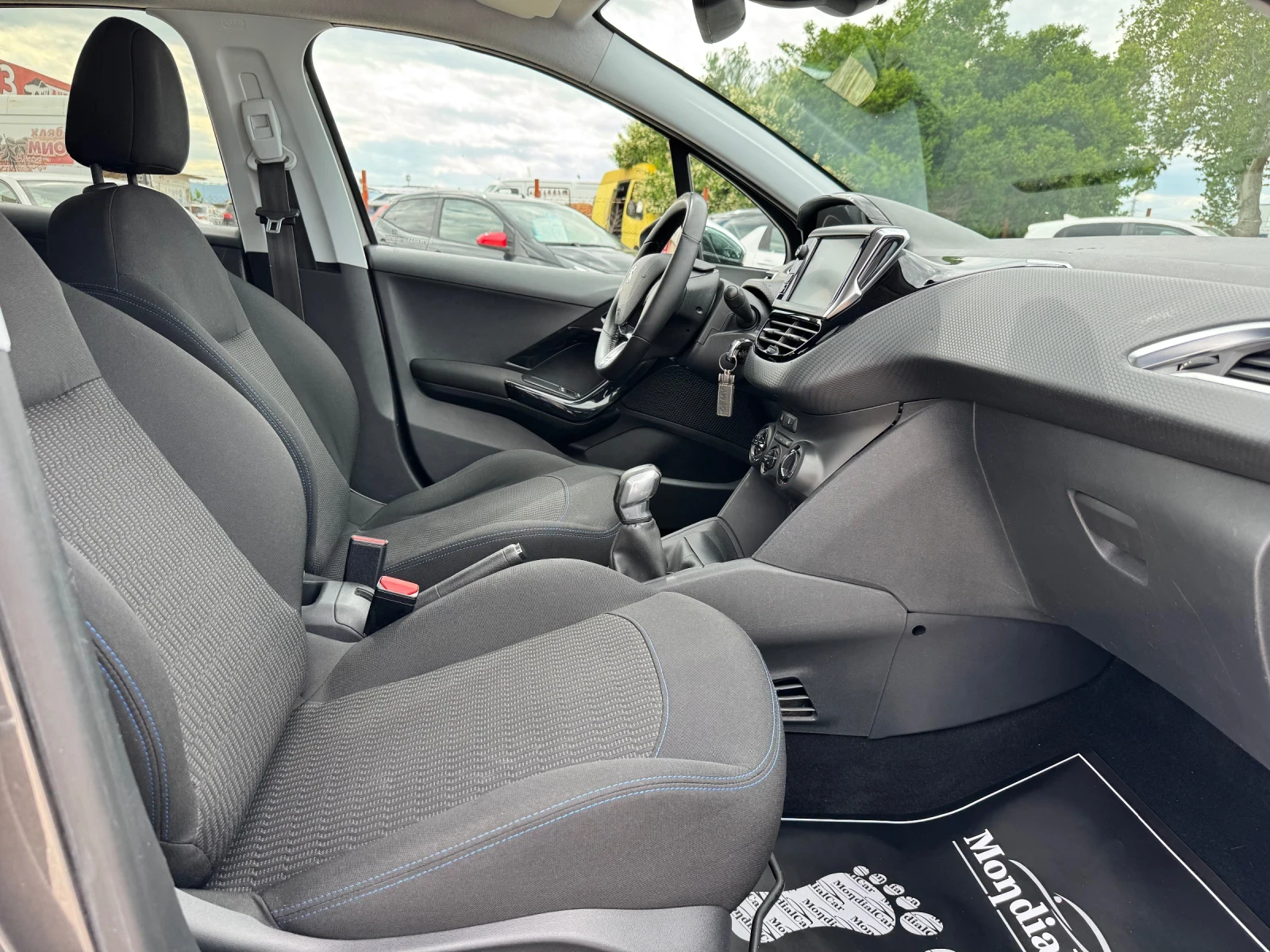 Peugeot 208 1.6hdi ALLSTAR* NAVI* PDC* CRUISE CONTROL | Mobile.bg   12