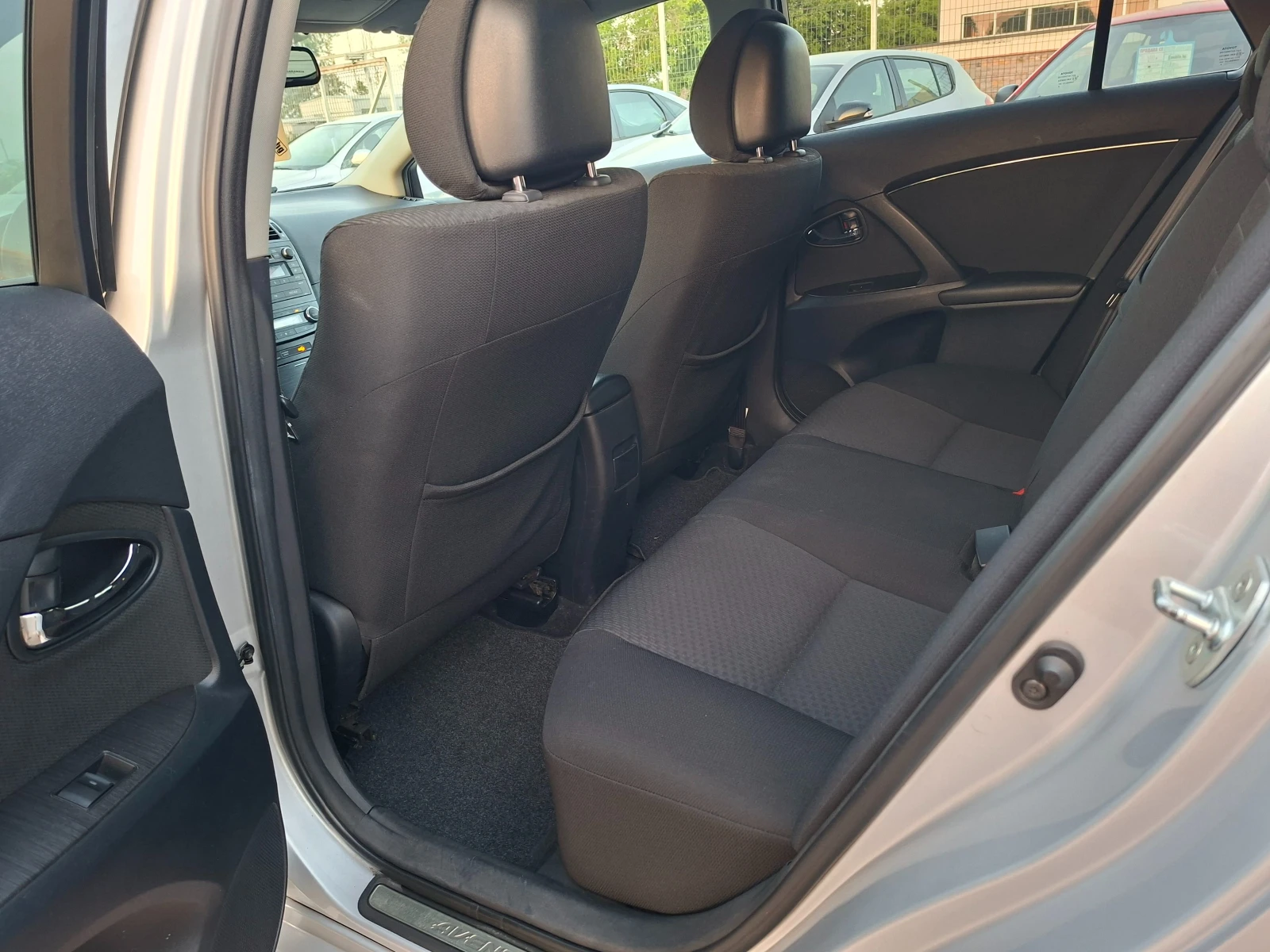 Toyota Avensis 1.8i  KEYLESS-GO КСЕНОН - изображение 9
