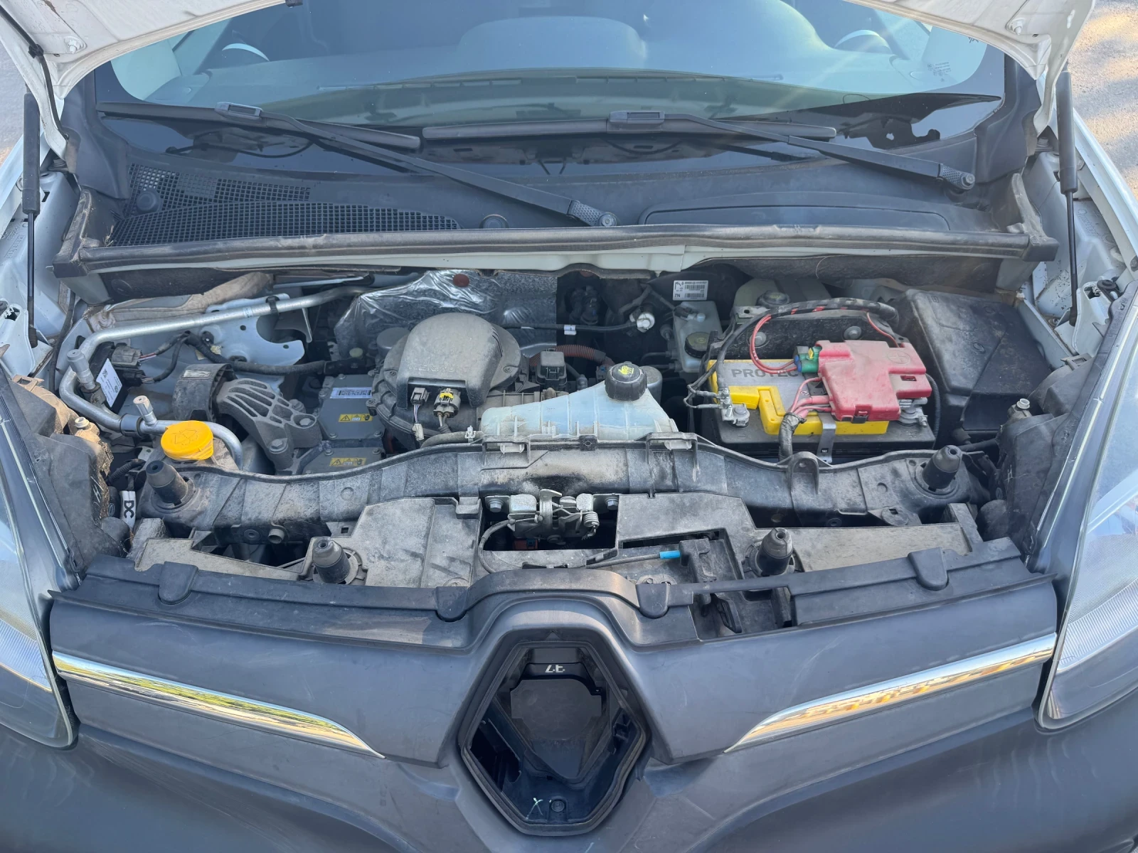 Renault Kangoo ZE 33KW 87% батерия - изображение 10