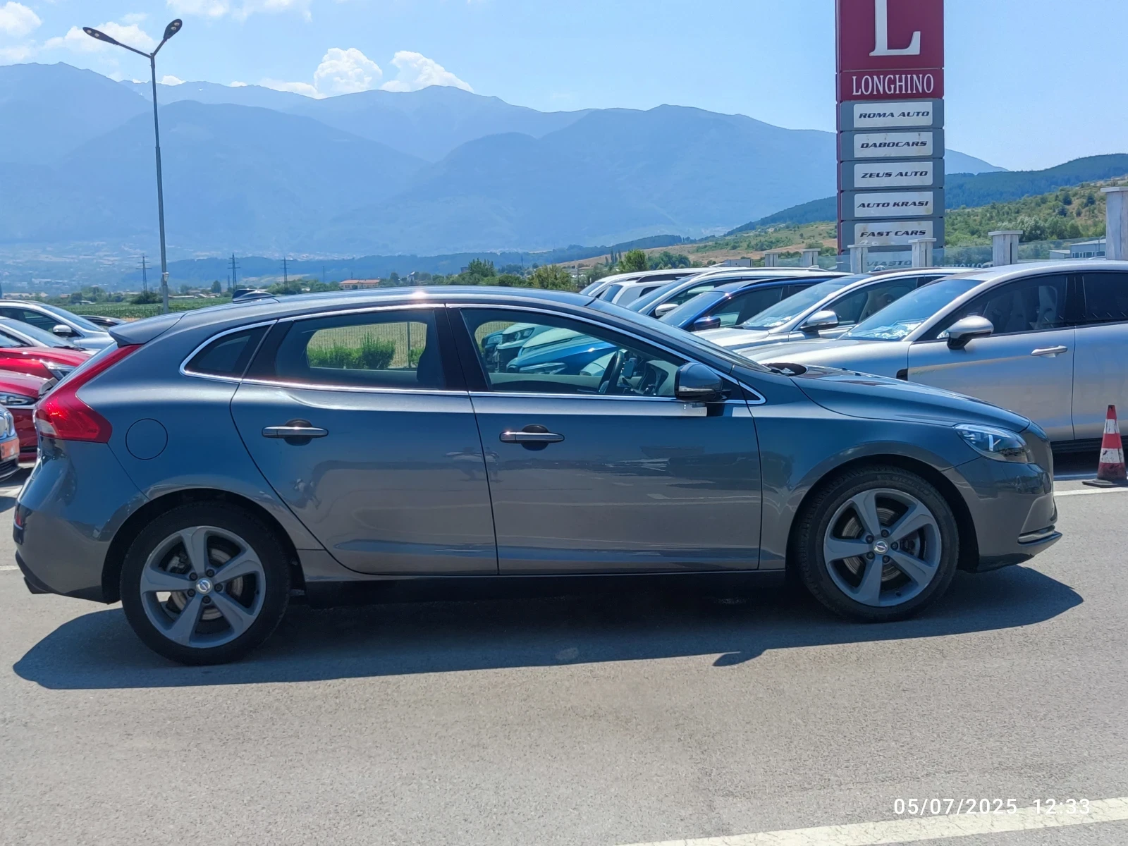 Volvo V40 1.6 i - изображение 3