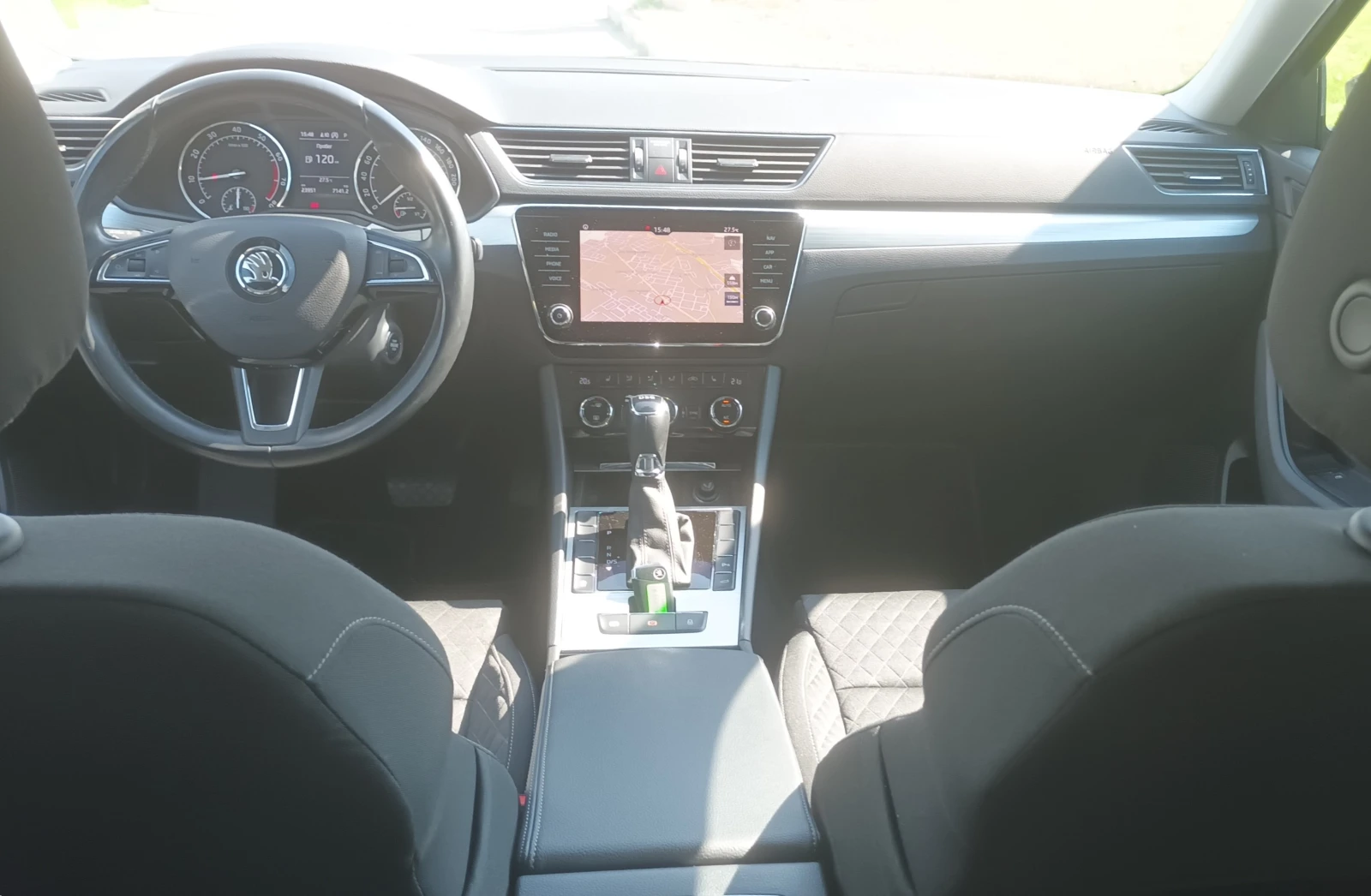 Skoda Superb 1.5 TSI/7DSG - изображение 9
