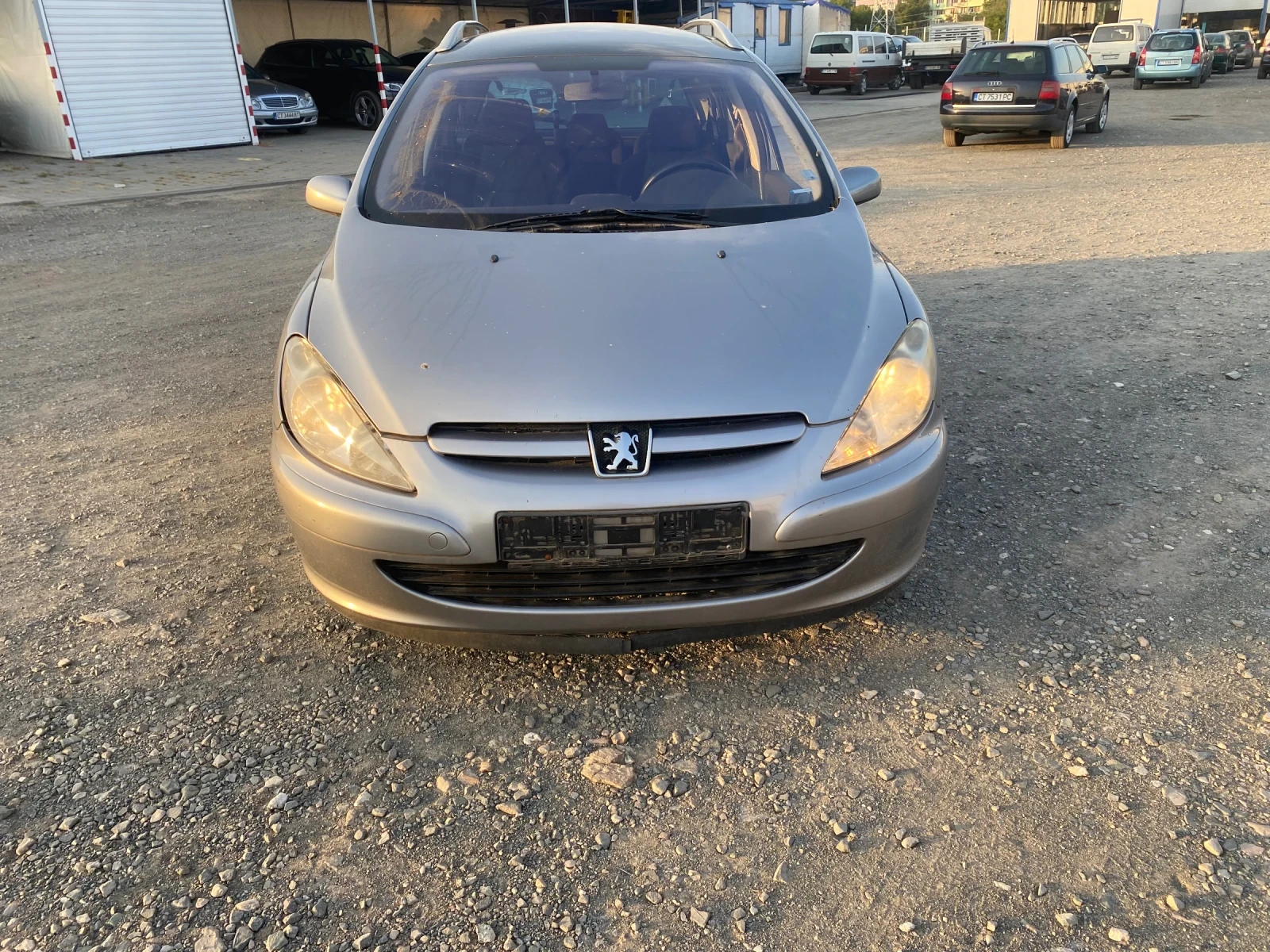 Peugeot 307 2.0 HDI - изображение 2