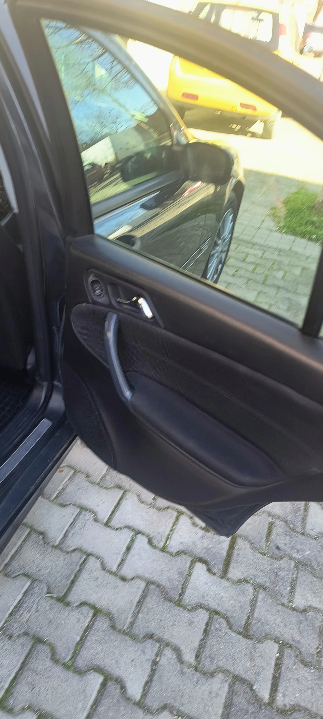 Mercedes-Benz C 180 Kompresor, снимка 7 - Автомобили и джипове - 53662363