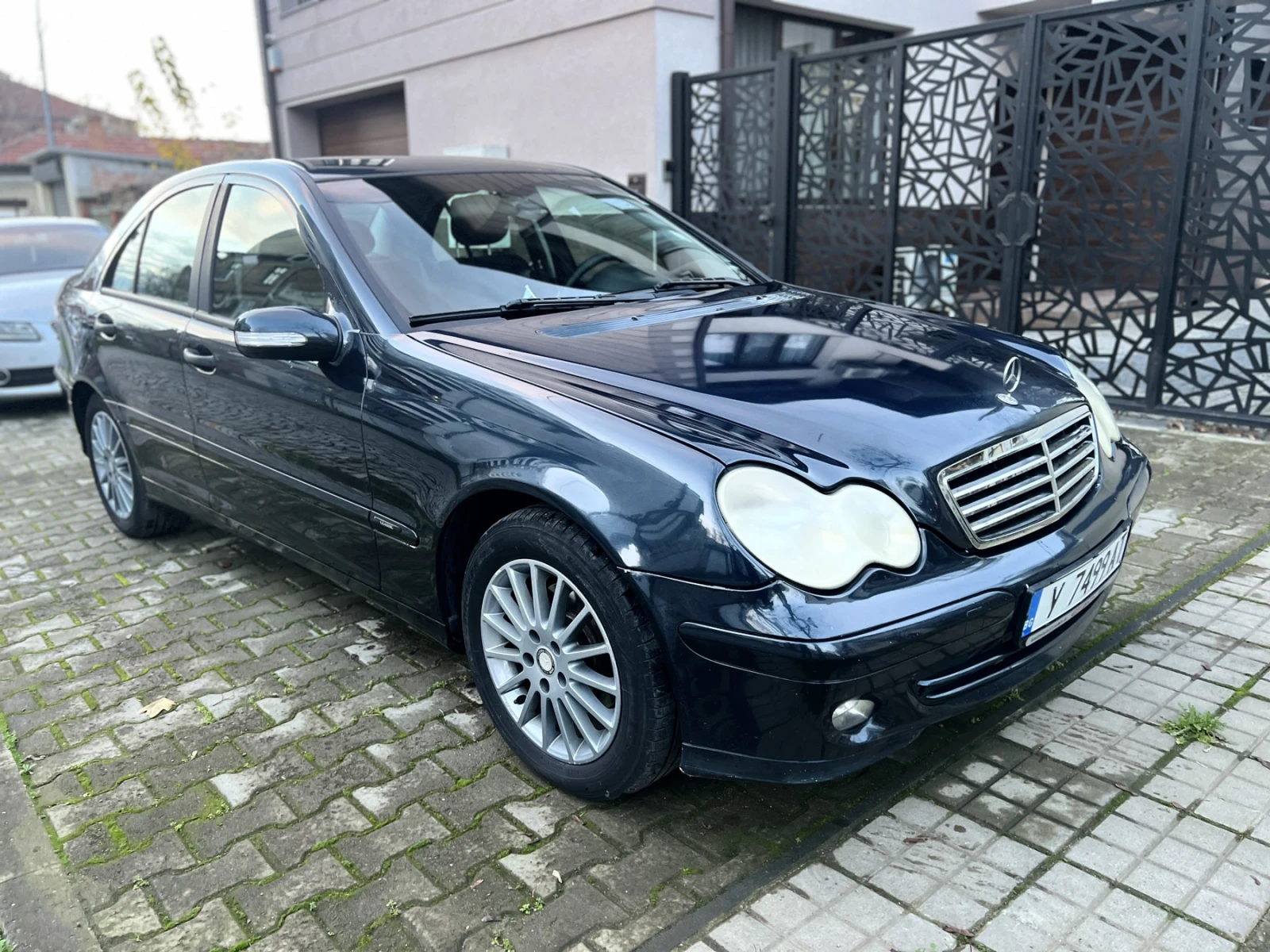 Mercedes-Benz C 180 Kompresor - изображение 3
