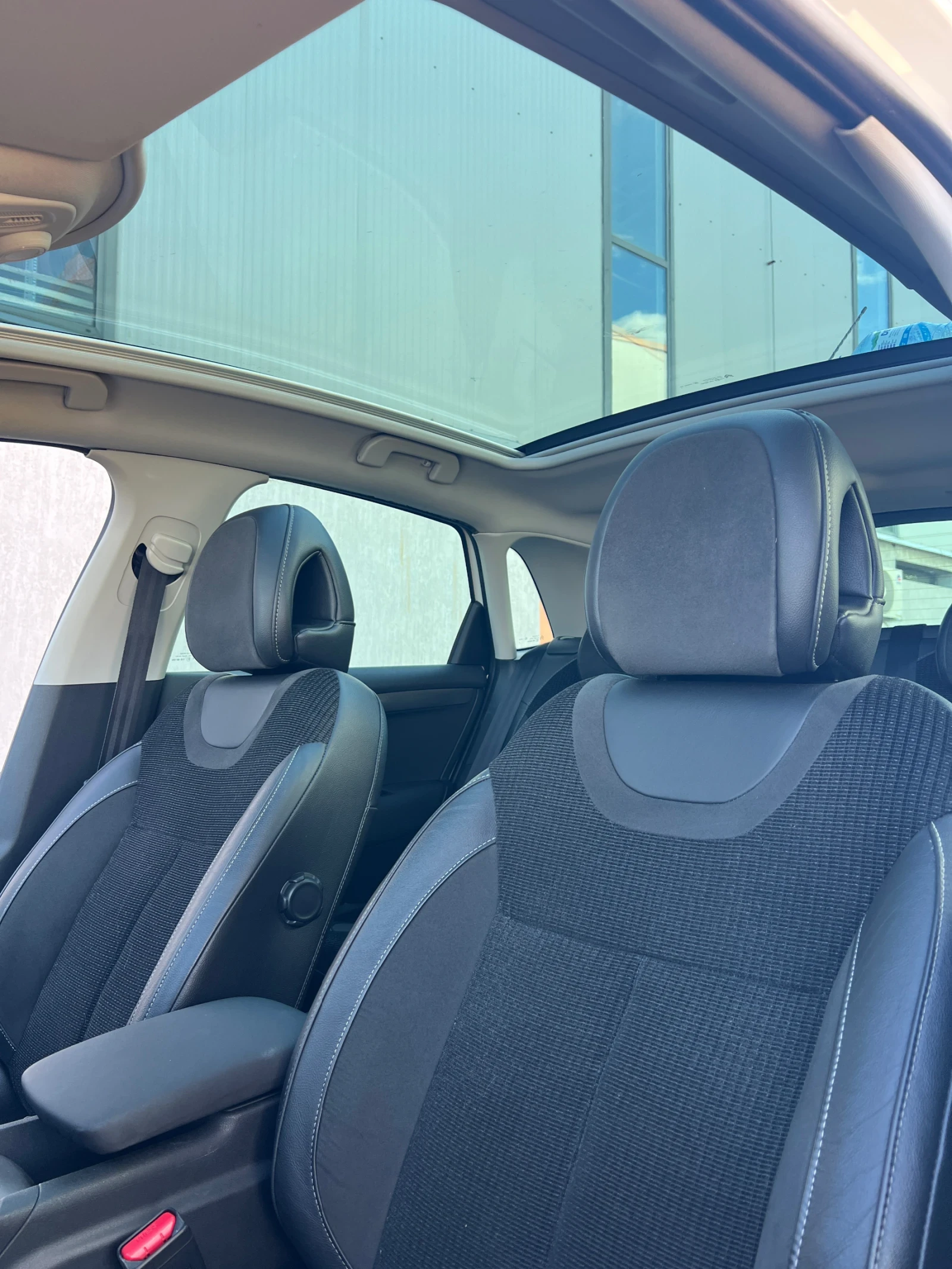 Citroen C4 1.6 e-HDI AUTO - изображение 9