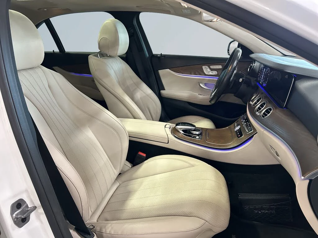 Mercedes-Benz C 350 4MATIC   * AвтоКредит* (ЦЕНА ДО БГ) - изображение 8