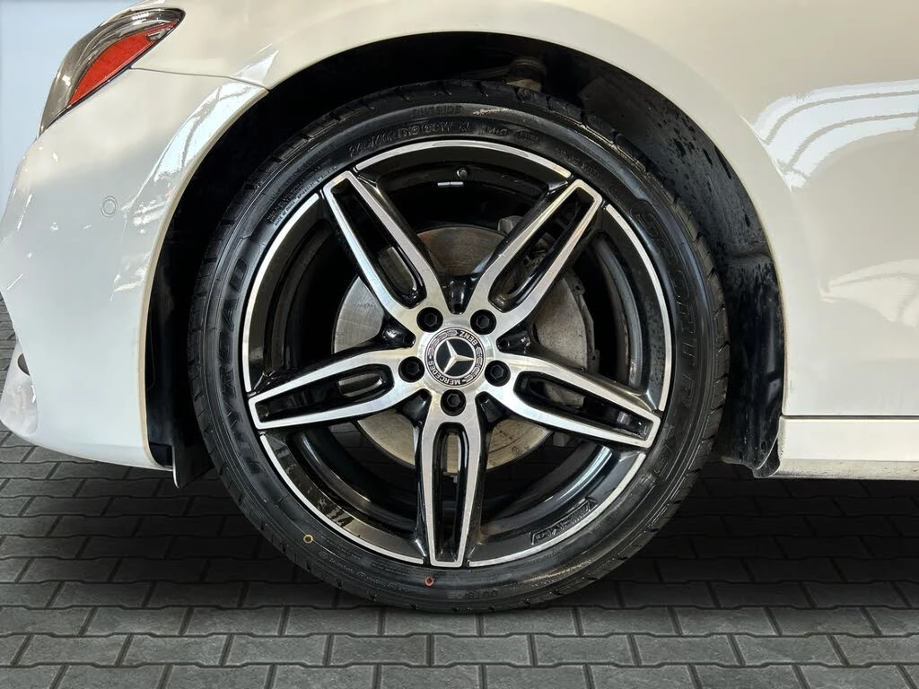 Mercedes-Benz C 350 4MATIC   * AвтоКредит* (ЦЕНА ДО БГ) - изображение 6