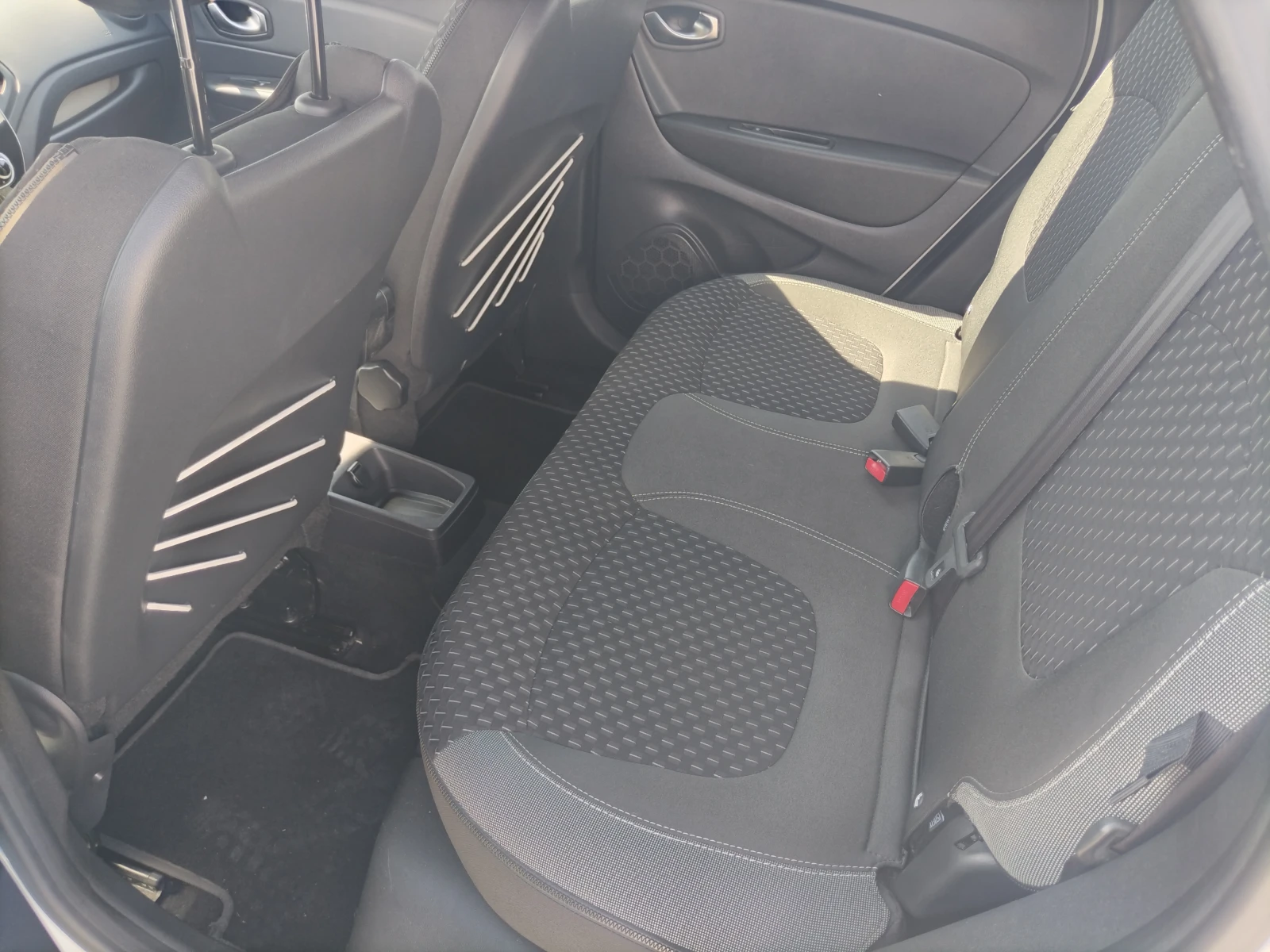 Renault Captur 1.5dCi/90�.�/Intens | Mobile.bg � ����������� 15