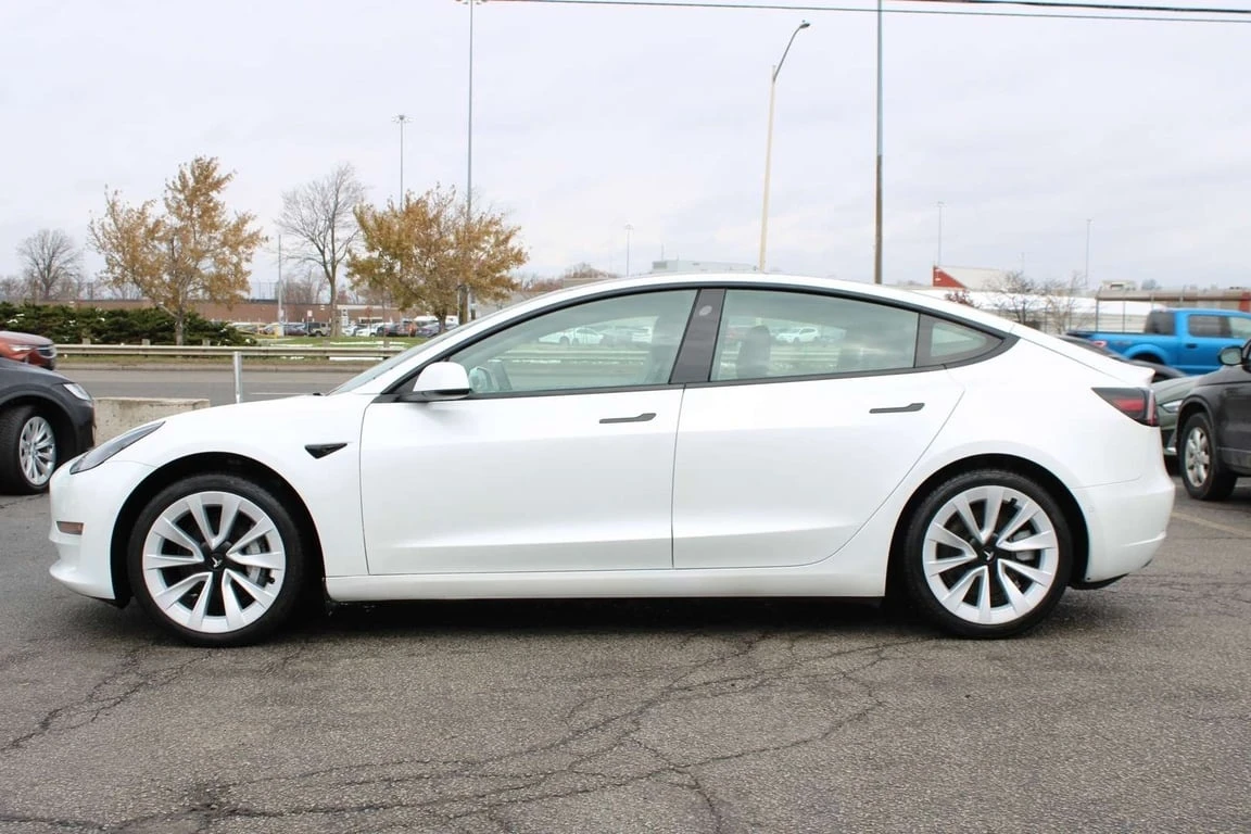 Tesla Model 3 * CARFAX * БЕЗ ПЪРВОНАЧАЛНА ВНОСКА - изображение 4