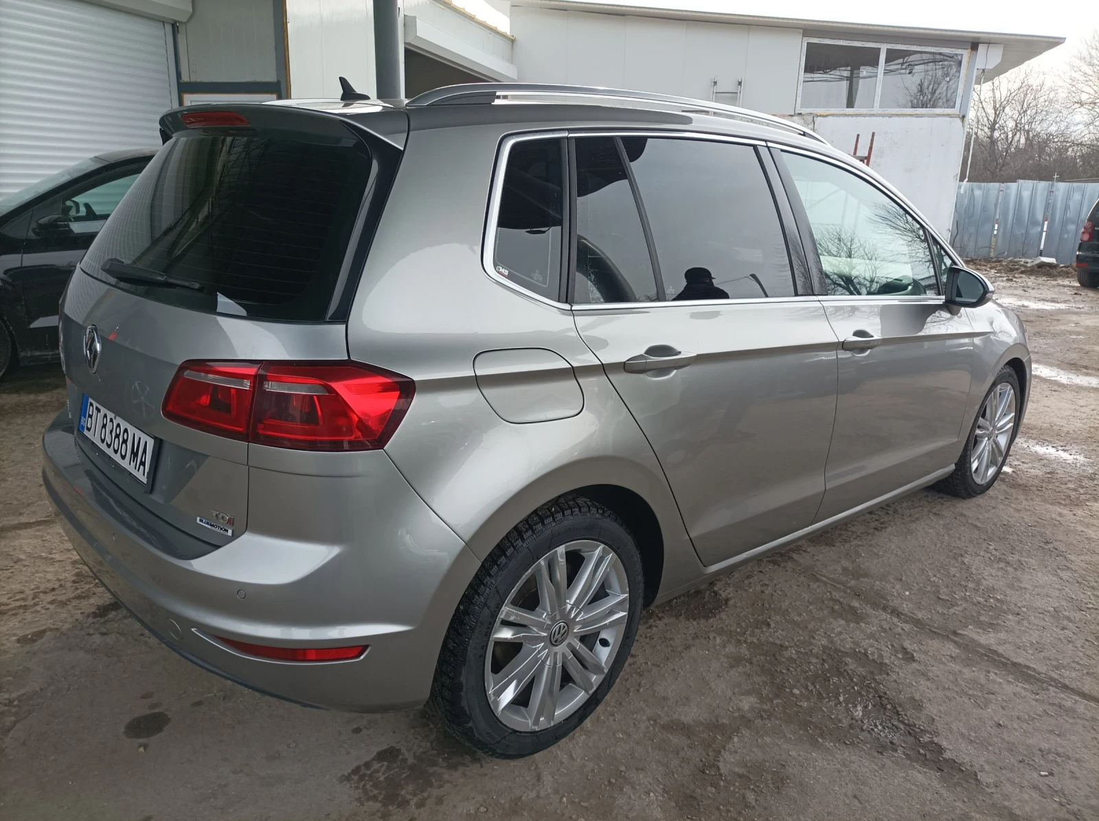 VW Sportsvan  - изображение 4