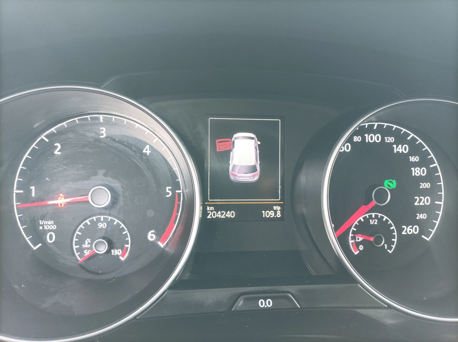 VW Sportsvan, снимка 12 - Автомобили и джипове - 53787557