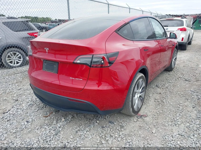 Tesla Model Y Long Range AWD, снимка 4 - Автомобили и джипове - 54198007