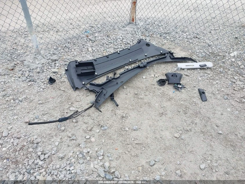 Tesla Model Y Long Range AWD, снимка 12 - Автомобили и джипове - 54198007