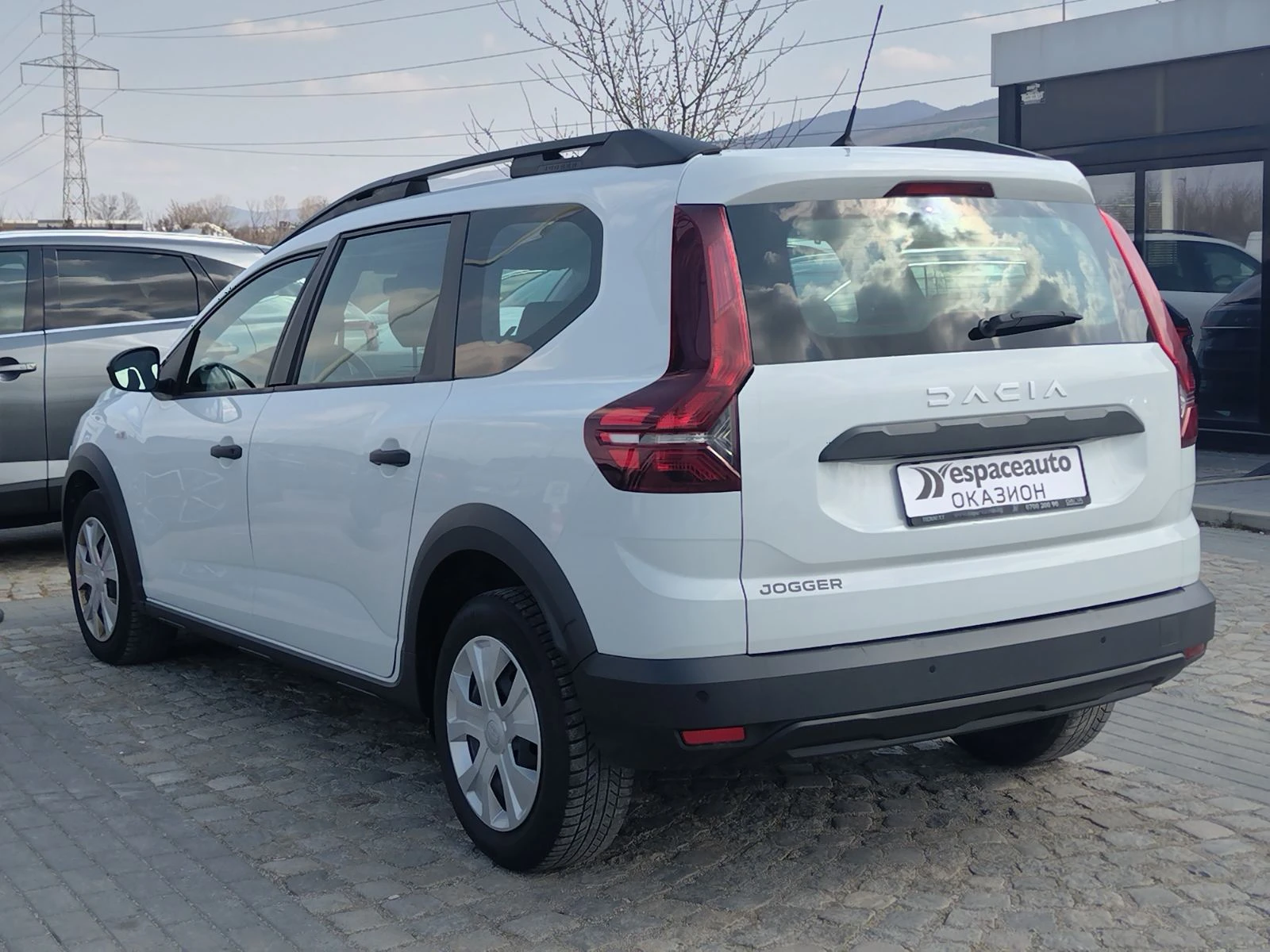 Dacia Jogger 1.0ECO-G 100 к.с., снимка 6 - Автомобили и джипове - 54206192