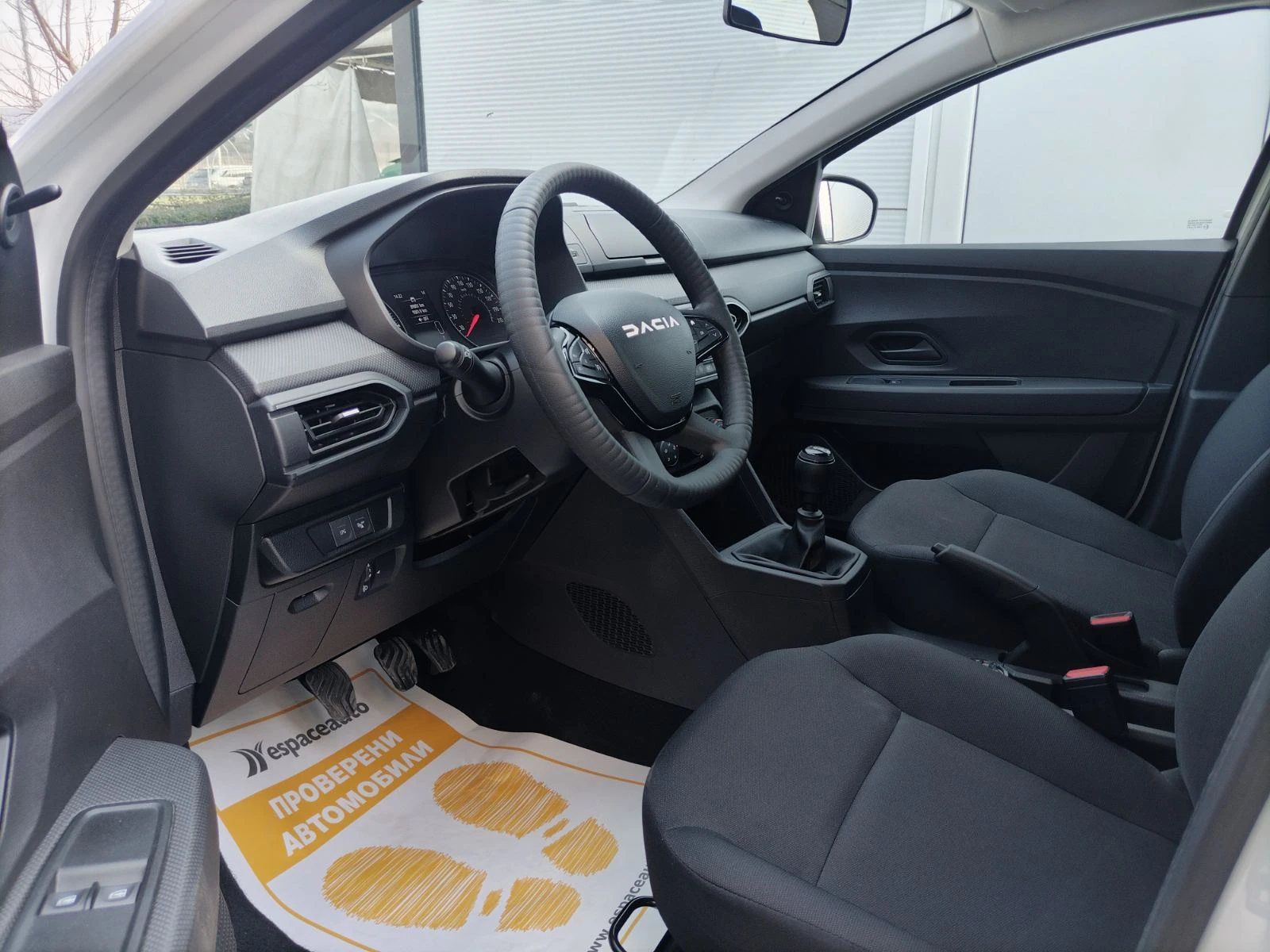 Dacia Jogger 1.0ECO-G 100 к.с., снимка 12 - Автомобили и джипове - 54206192