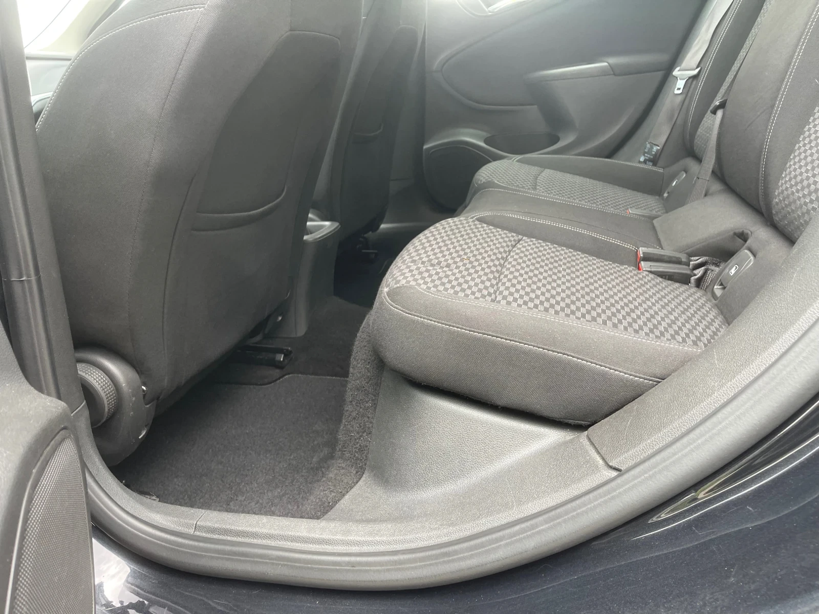 Opel Astra Sports Tourer  K Full Led  Lux, снимка 7 - Автомобили и джипове - 54379203