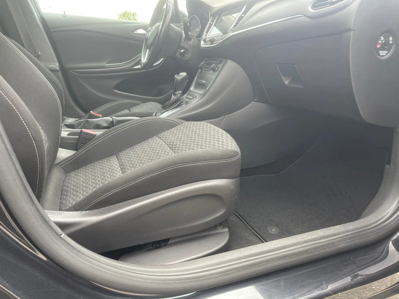 Opel Astra Sports Tourer  K Full Led  Lux, снимка 8 - Автомобили и джипове - 54379203