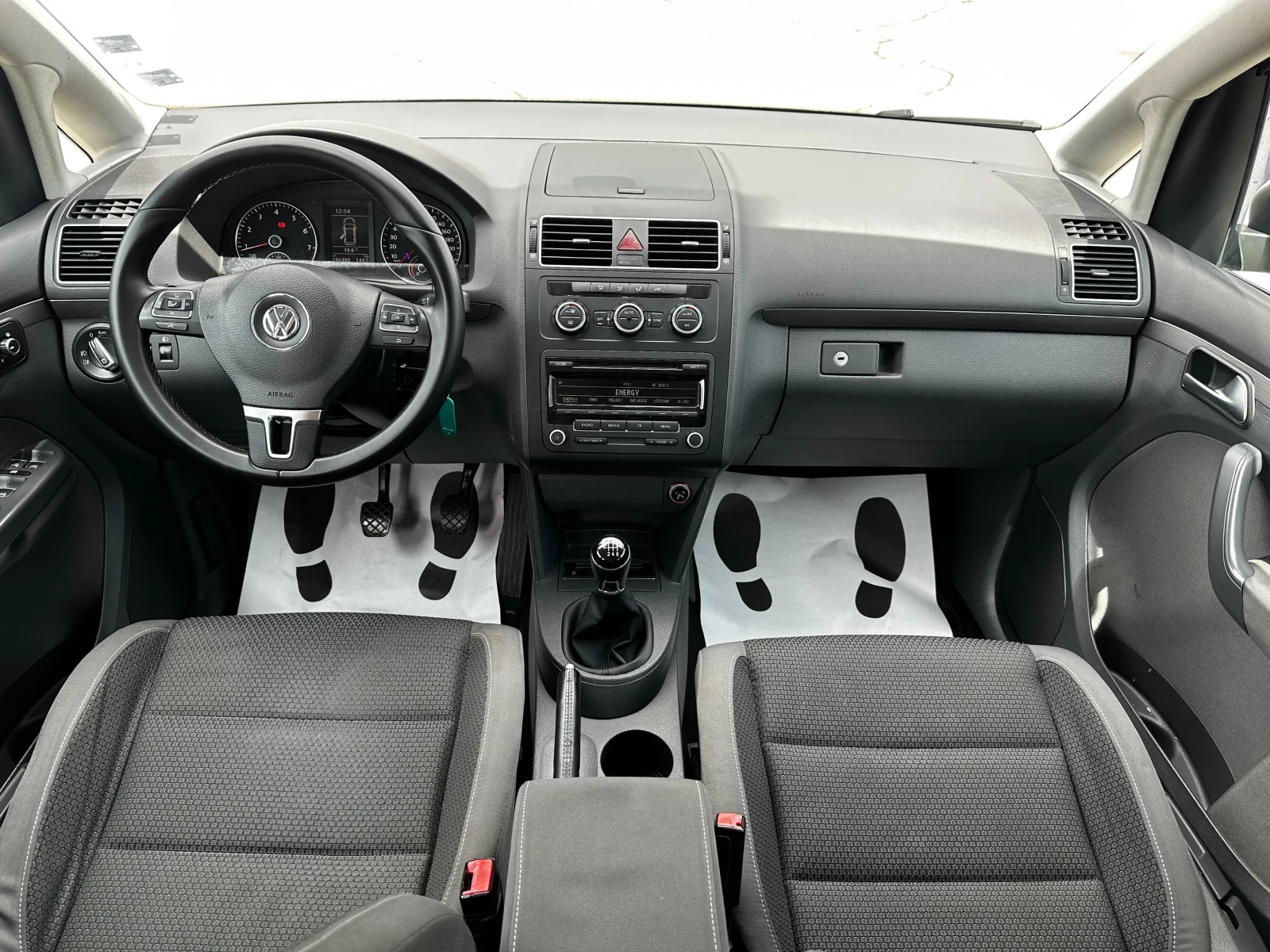 VW Touran 1.4i 150 к.с. Метан/бензин, снимка 10 - Автомобили и джипове - 54563816