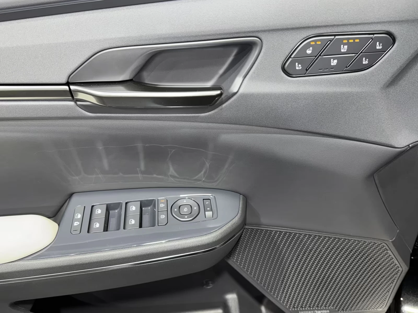 Kia EV5 GT-Line 81kWh Launch Edition PANO !WARRANTY! | Mobile.bg � ����������� 10