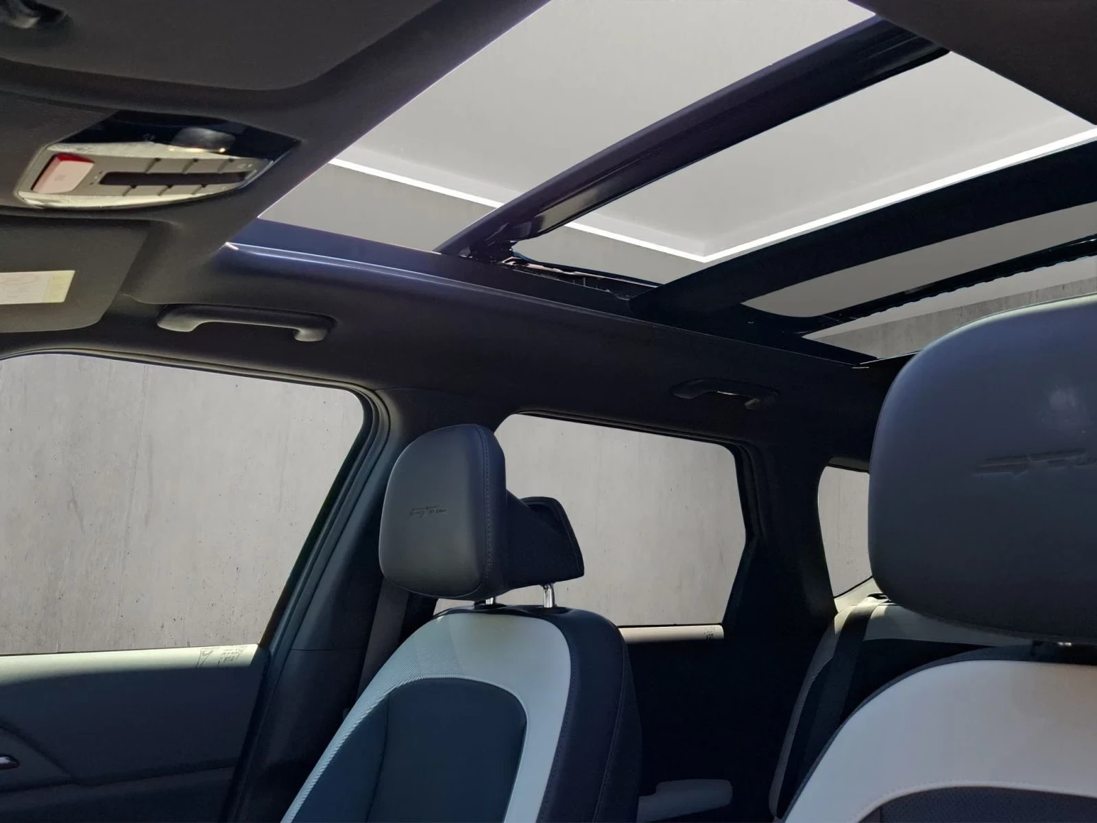 Kia EV5 GT-Line 81kWh Launch Edition PANO !WARRANTY! | Mobile.bg � ����������� 14