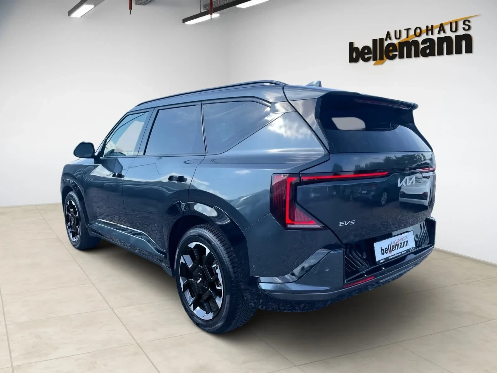 Kia EV5 GT-Line 81kWh Launch Edition PANO !WARRANTY! | Mobile.bg � ����������� 7