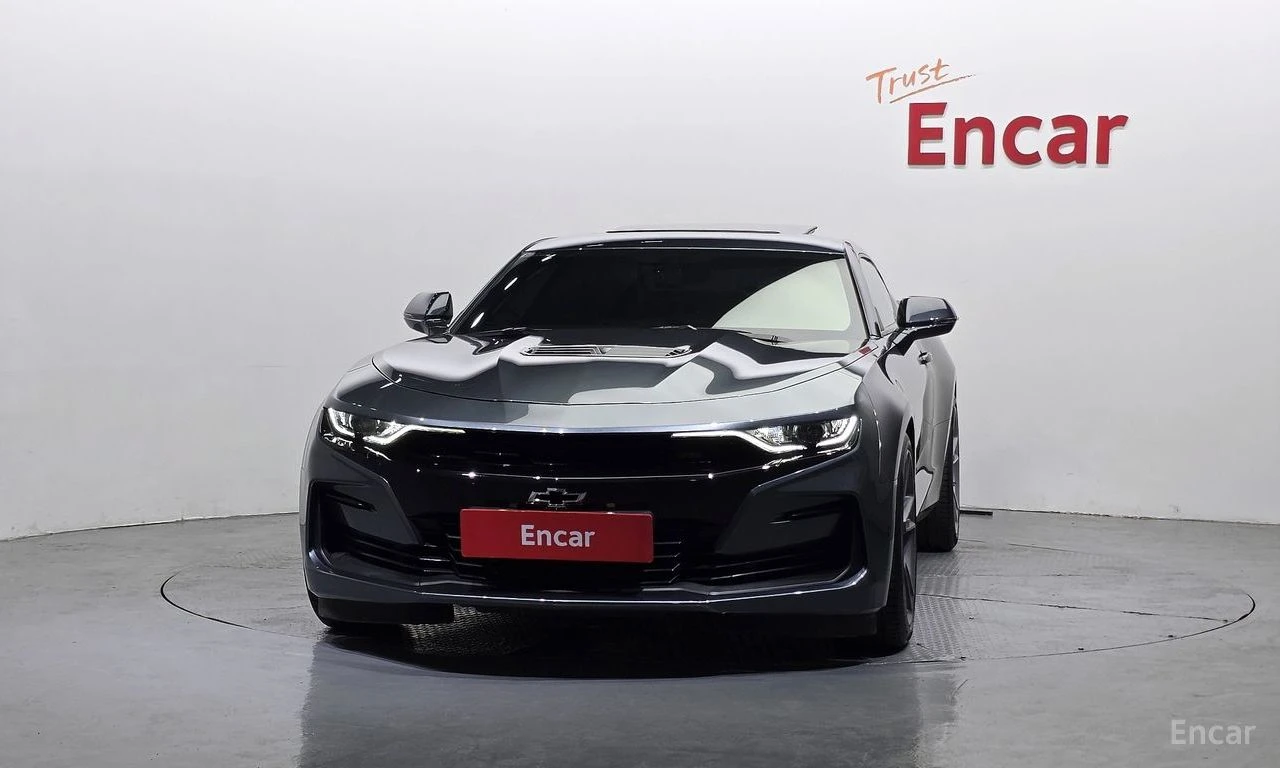 Chevrolet Camaro 6.2 SS V8* BOSE* HEAD-UP* ПОДГРЕВ* ОБДУХВАНЕ* , снимка 2 - Автомобили и джипове - 54969256
