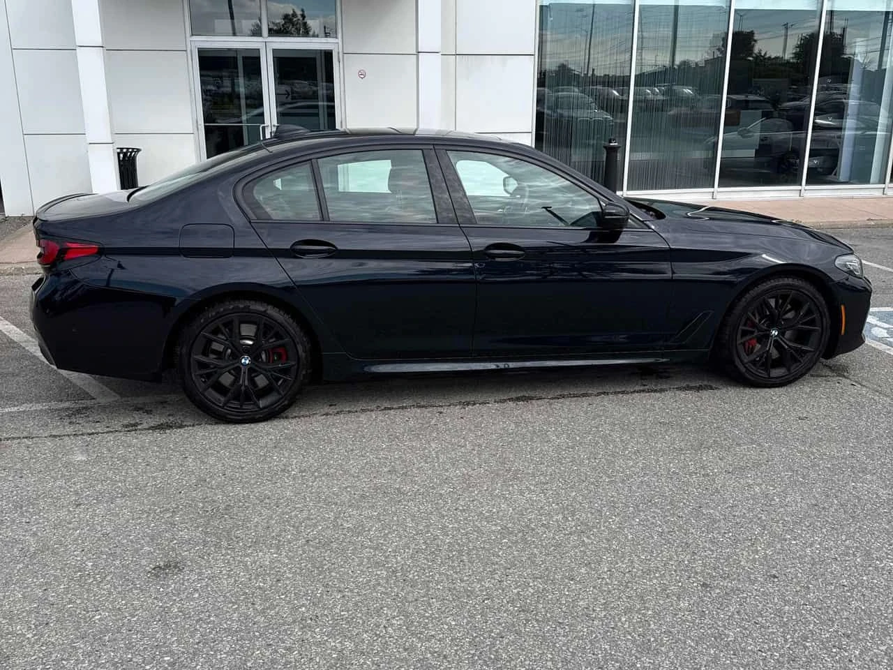 BMW 540 xDrive M SPORT/ШИБИДАХ/HARMAN KARDON/OT BMW, снимка 4 - Автомобили и джипове - 55006501