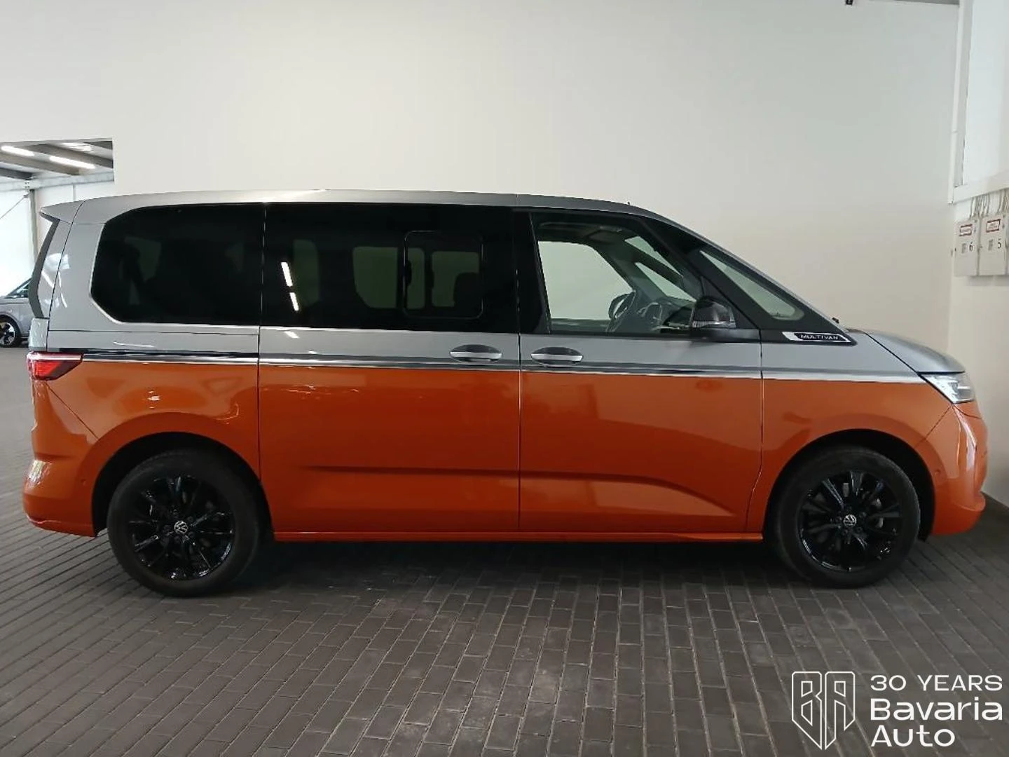 VW Multivan Style DSG Easy Open Basic, снимка 4 - Автомобили и джипове - 55215024