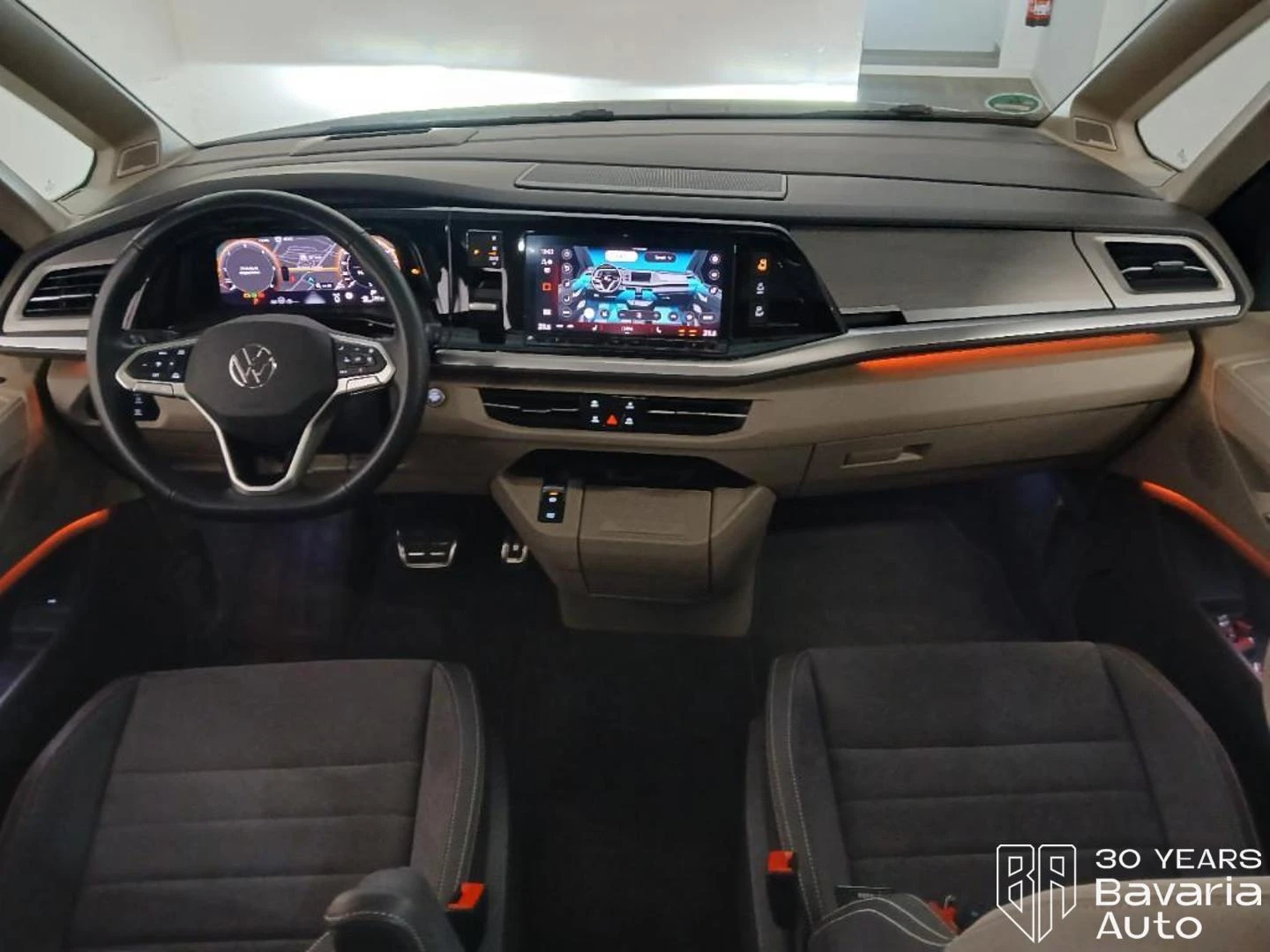 VW Multivan Style DSG Easy Open Basic, снимка 8 - Автомобили и джипове - 55215024