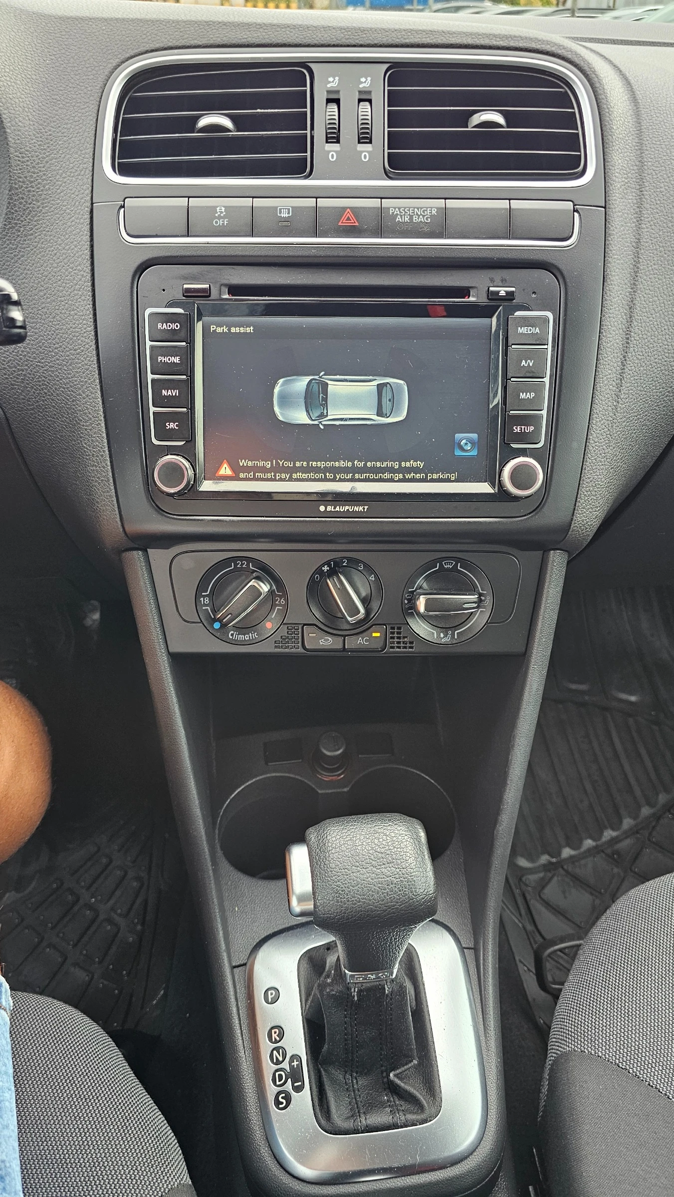 VW Polo 1.4i Avtomatik Navi  | Mobile.bg � ����������� 15